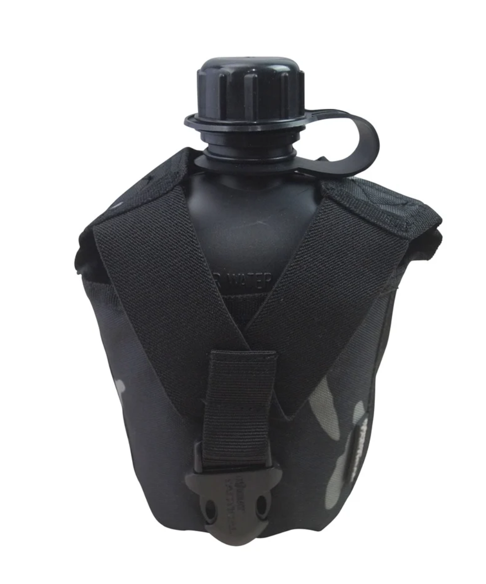 WaterBottleBlackBTP-FrontView